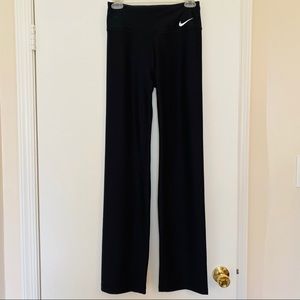 SOLD Nike Women’s Power Training Pants